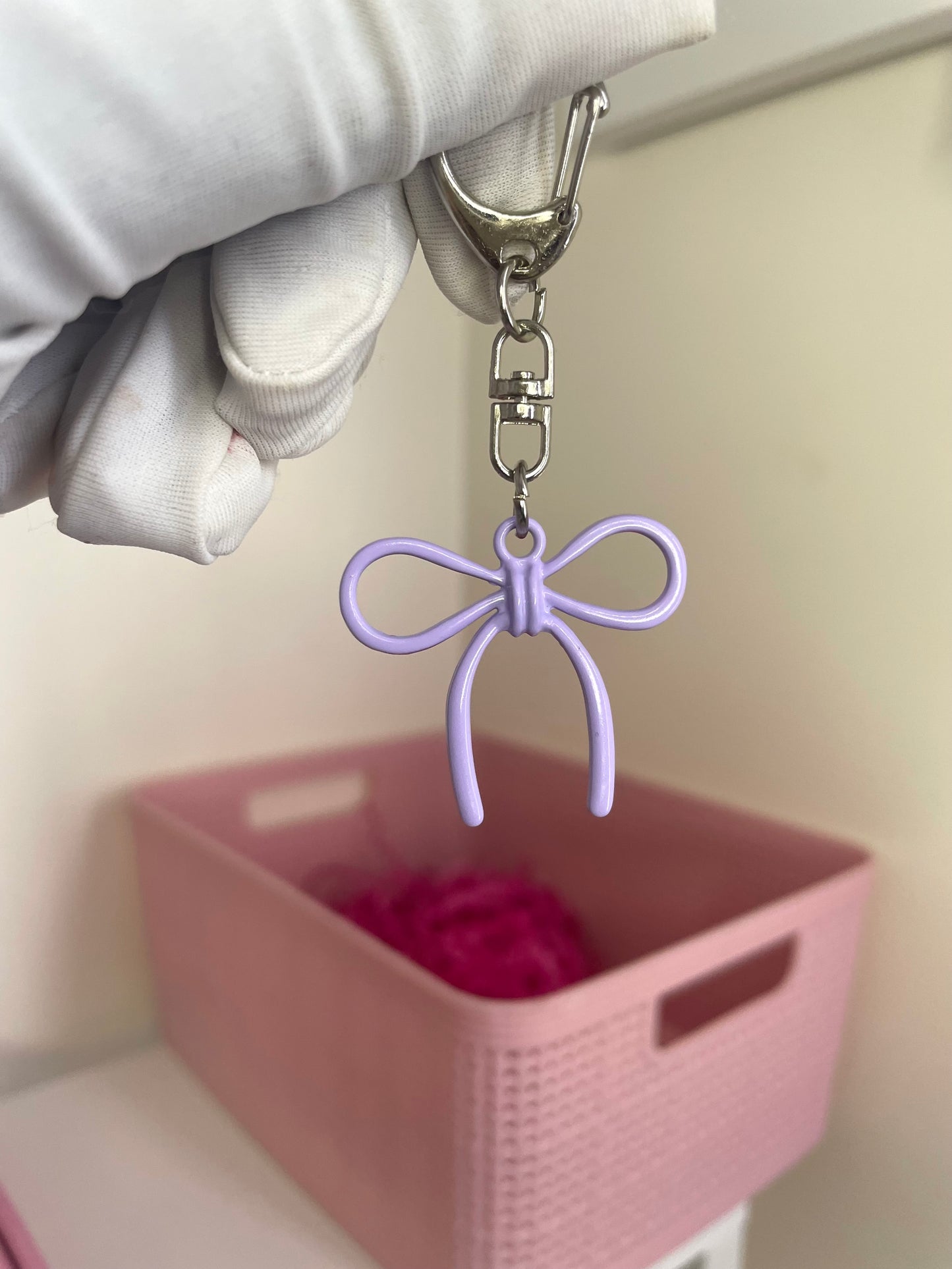 Silver candy color bow keychain