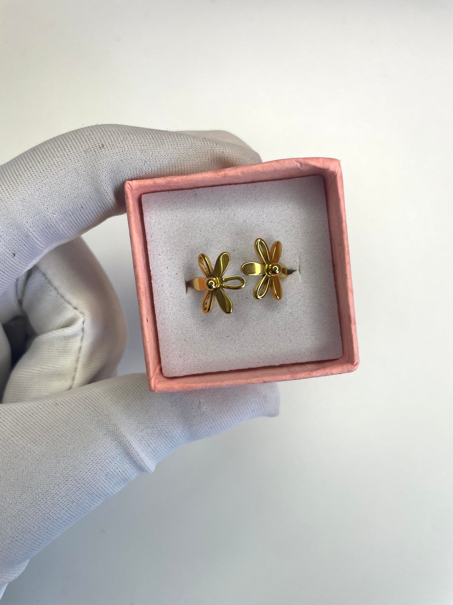 Gold flowers ring (Adjustable)
