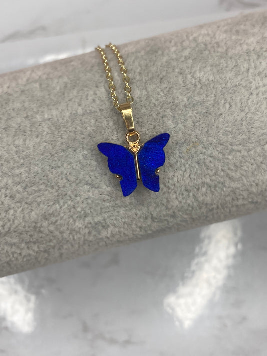 Dark blue fluttering butterfly necklace