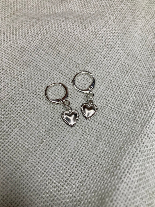 “Sweetheart ” mini hoop earrings