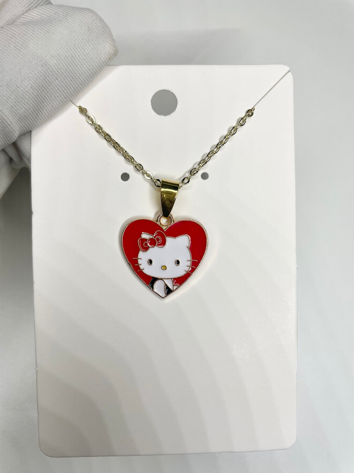 Heart hello kitty necklace